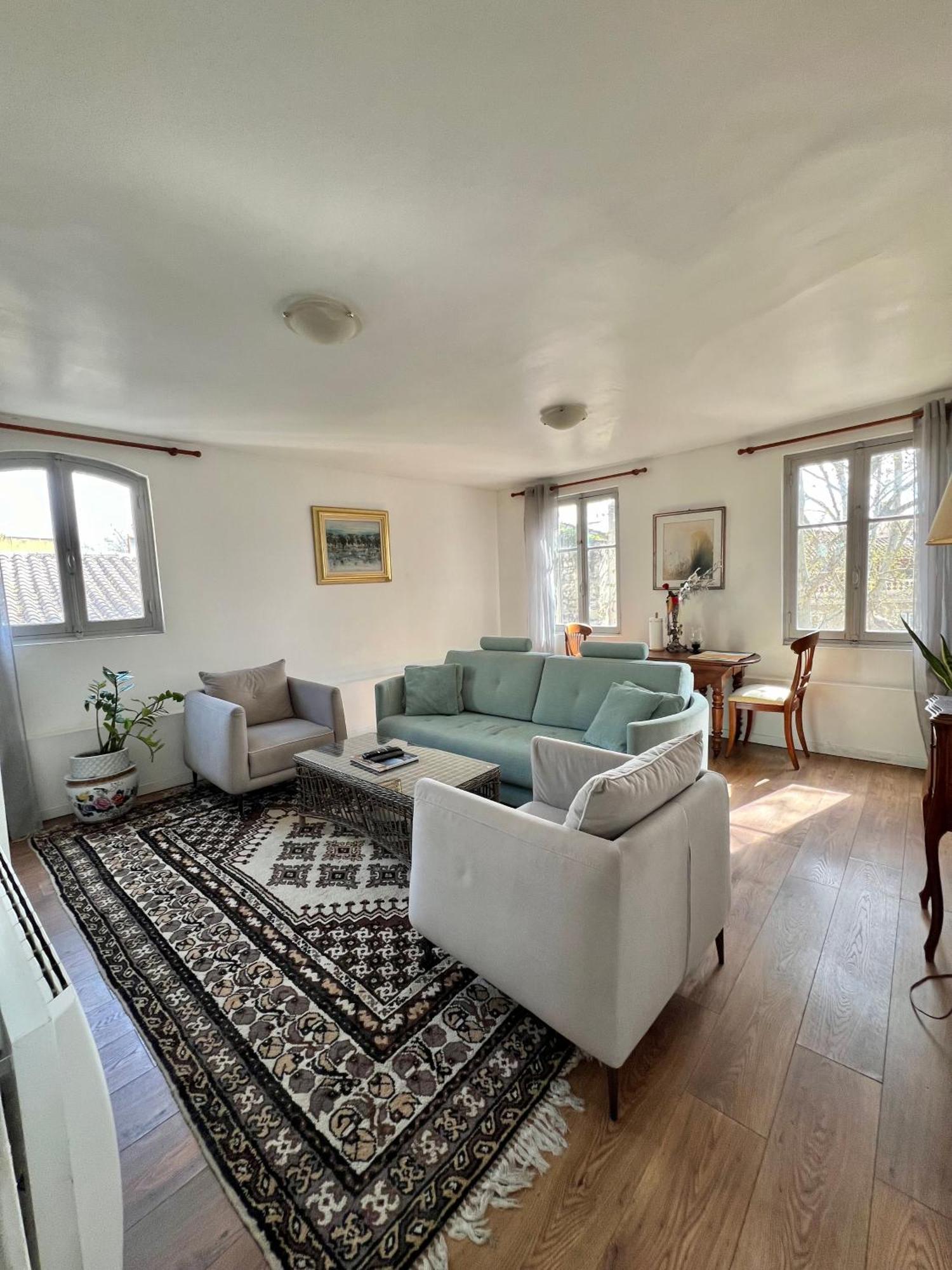 דירות אביניון Renove, Vue Sur Palais Des Papes, Terrasse Et Wifi Troisieme Etage מראה חיצוני תמונה
